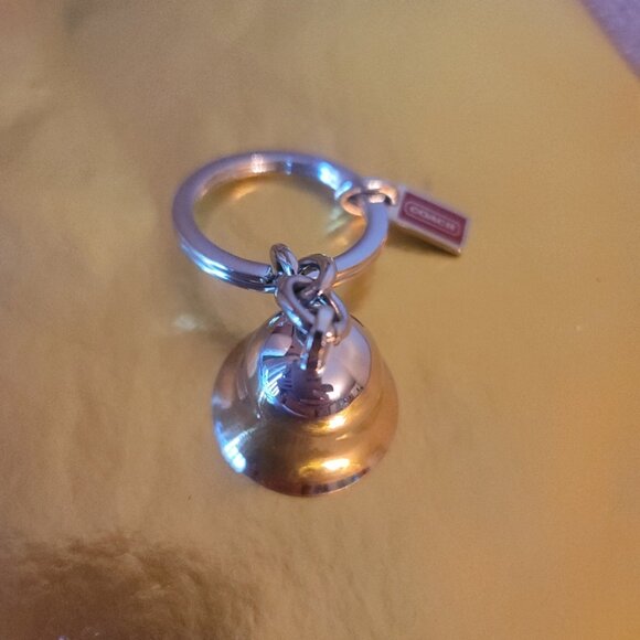 COACH - Bell Keychain (Brand new)(Gift box included) - Picture 4 of 8